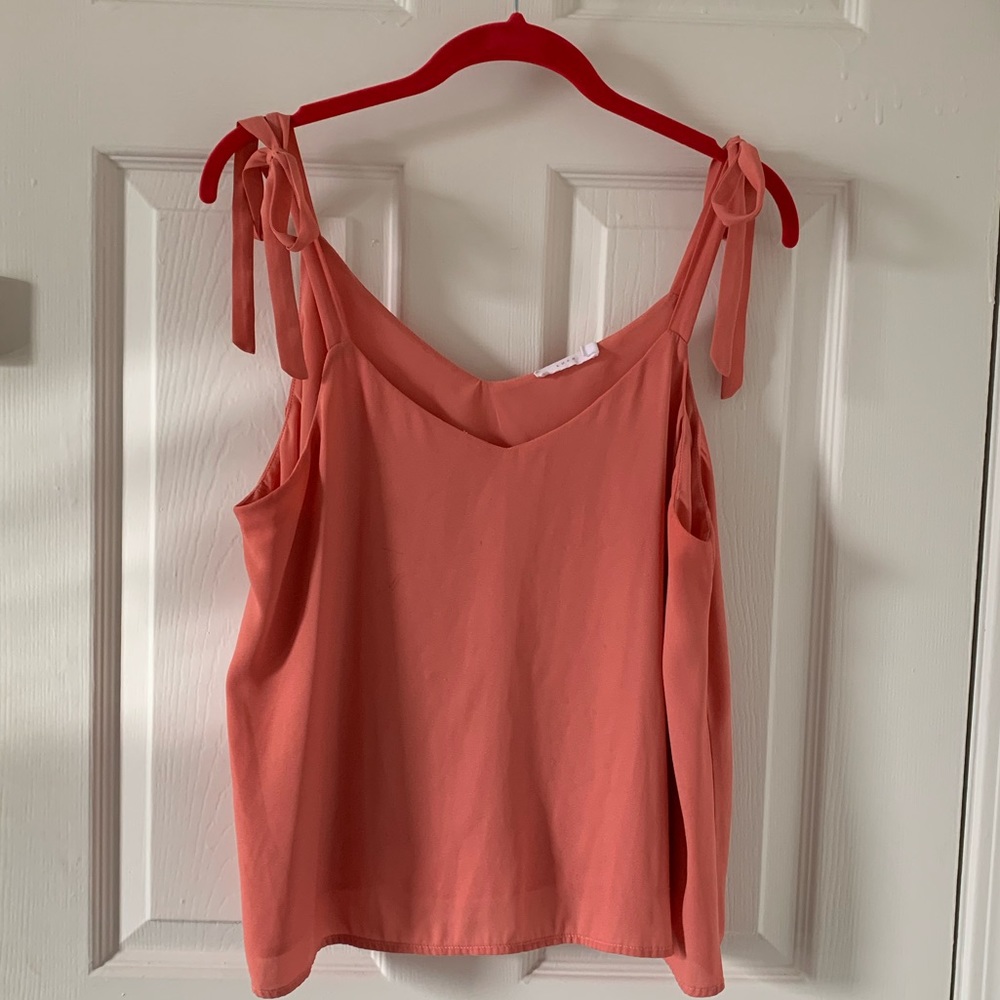 Lush peach 🍑 blouse